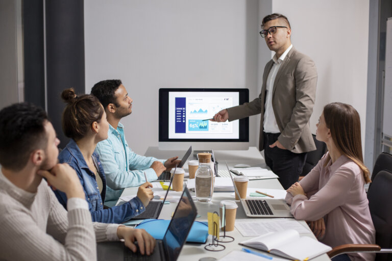 <strong>¡Descubre cómo aprovechar los tiempos de crisis en tu empresa!</strong>